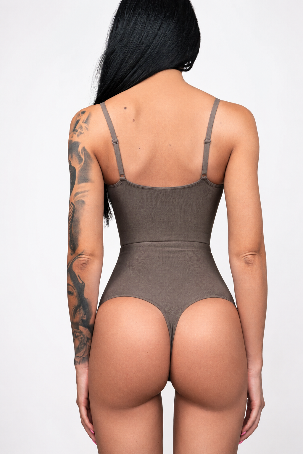Body Shaper Tanga Fit in Braun – Rückansicht